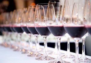 31 Different Types of Red Wine to Get to Know | LoveToKnow