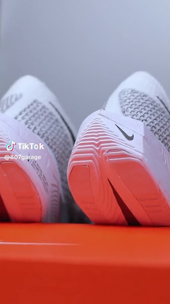 Nike ZoomX Vaporfly 3 Review: Running Excellence