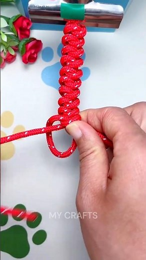 How to Tie a Cobra Knot with Paracord | DIY Bracelet Tutorial
