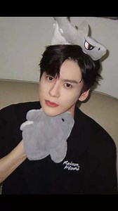 5.2K views · 556 reactions | Miles Wei #Splendid Youth is scheduled for 0630# Anyone who dares to disobey this Deputy Envoy will be "slashed"! #Splendid Youth Garden Store Celebration All-Staff Gathering# #Splendid Youth# Mileswei Weibo update #disclaimermusicnotmine | Miles Wei Zheming 魏哲鸣 | Facebook