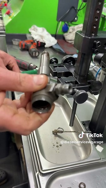How to Disassemble a Bosch Injector: Step-by-Step Guide with Tips