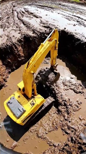 Toy Excavator with specific camera styles #excavator #rccar #shorts