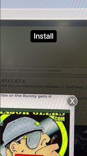 Here's how to move your taskbar to the side on Windows 11! 🔧🚀