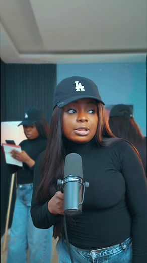 Why Choose Opera Mini? Private Browsing, Data Saving, and More!