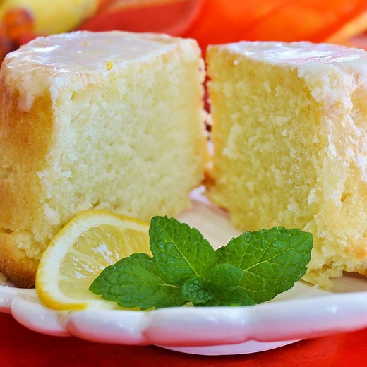 Lemon Pound Cake with Aunt Evelyn's Lemon Glaze