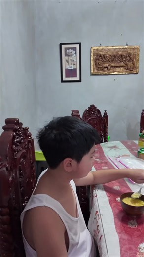 Iba ang sarap ng lucky me dito sa PINAS! Bakit kaya? | lucky me pancit canton