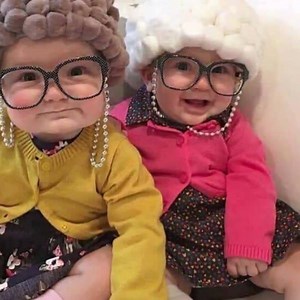 33K views · 88 reactions | The perfect DIY HALLOWEEN COSTUMES for babies, toddlers, walker’s and non-walkers! Make your child’s first trick-or-treating experiences one that they (or at least you) will remember!  https://princesspinkygirl.com/hilarious-baby-halloween-costumes/ | Princess Pinky Girl | Facebook