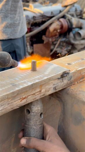 How Local Workshops Build Truck Chassis Revit #shortsfeed #automobile #truck #manufacturing #skills
