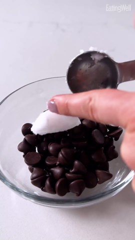 How to Make Peanut Butter–Oat Energy Cups