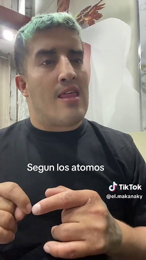 Atomos: Agua H2O, Tierra O2, y la Gravedad