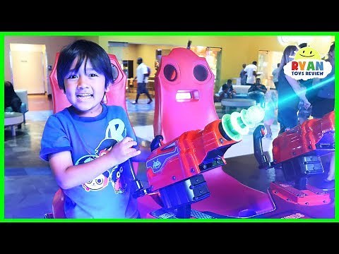 Ryan plays fun arcades Games at Main Event!!!