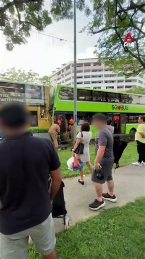 44 people taken to hospital after accident involving 2 buses in Jurong West