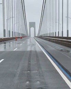 53K views · 542 reactions | This is the terrifying moment heavy winds caused a New York bridge to visibly shift and groan  | LADbible | Facebook