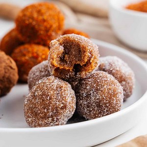 2-Ingredient Tamarindo Candy (Tamarind Balls)