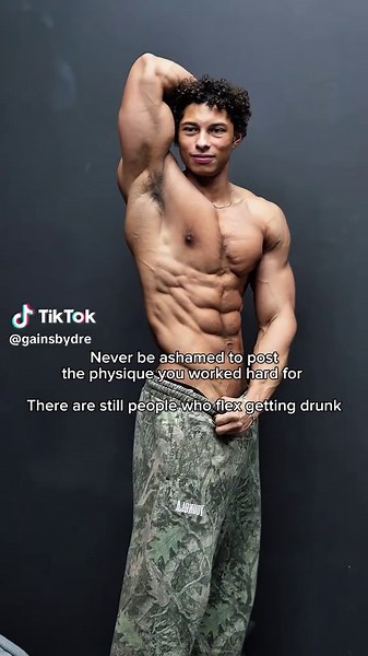 Fitness Flexing Choices: What Do You Show Off?