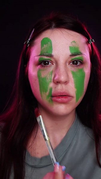 Monster High Gets a Horror Twist Freddy Krueger Transformation