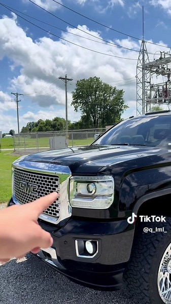 LML Duramax Build Overview: Wheels, Tires, and More