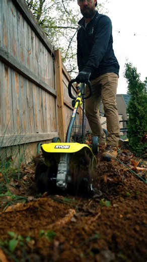 Save 𝗧𝗜𝗠𝗘, 𝗠𝗢𝗡𝗘𝗬, & 𝗦𝗣𝗔𝗖𝗘 with the EXPAND-IT system. ✅️ ⁠ ⁠ Get this 40V 15" Attachment Capable String Trimmer Kit and save $75 off select EXPAND-IT attachments for a limited time only! ⁠ ⁠ Now's the best time to shop & save on outdoor power equipment with BOGO deals, New Lower Prices, Special Buys & more! Shop & save while supplies last >> go.ryo.bi/savings ⁠ 📸: @rootedlawnco | RYOBI TOOLS USA
