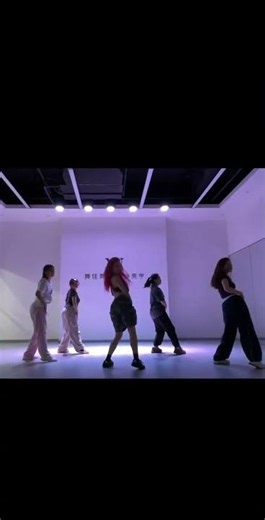 Learn Jazz Dance Basics: Beginner's Studio Class