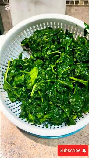 “How to Blanch Spinach Perfectly | Easy Blanching Method Before Cooking”