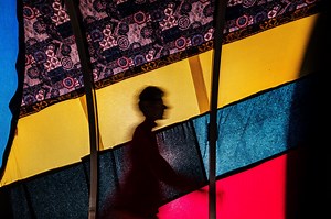 107K views · 202 reactions | Annnnd we’re back for the third video of our new series, In A Lightroom Minute! Today, Katrin Eismann shows us where to discover guided tutorials to execute any creative idea, all within Lightroom. Hungry for more insider #Lightroom input? Subscribe to our channel to get your fix: https://adobe.ly/2uqanGG | Adobe Lightroom | Facebook