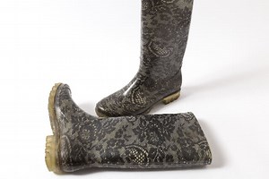 ブーツの修理料金はどれくらい？金額相場とおすすめの修理店3選