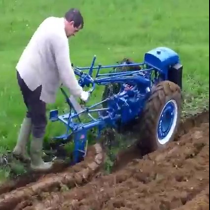 831K views · 2.2K reactions | A great machine Cre: Channel Machinery | Channel Machinery | Facebook