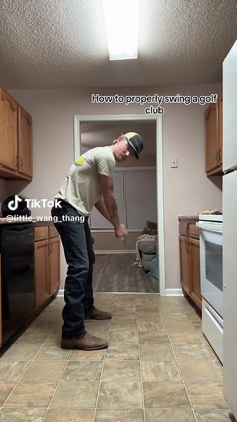 #fypシ #goviral #xyzbca #bluecollar | How To Swing A Golf Club
