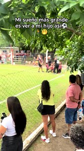3.8M views · 43K reactions | Mi sueño es ver a mi hijo así ⚽ #memes #comedia #Fútbol #humor #risas | la fábrica de memes | Facebook