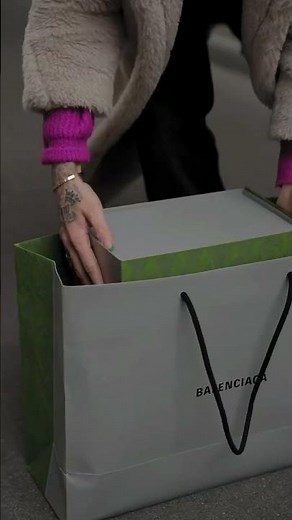 Gucci GG Supreme Top Handle Bag | Unboxing & Review 2025