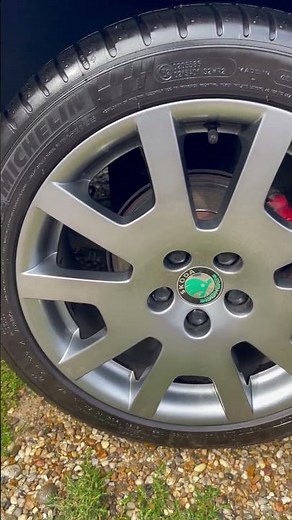 Halfords advanced satin trim and tyre shine 1 hour after application