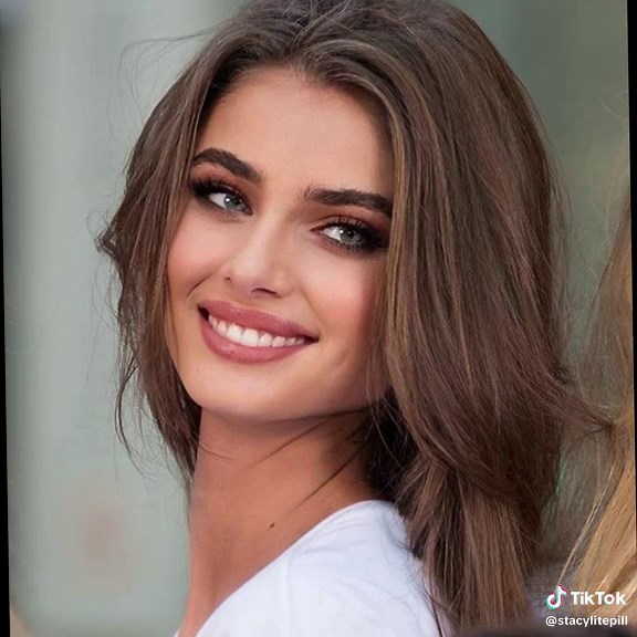 Taylor Hill: Stunning Beauty and Model Highlights