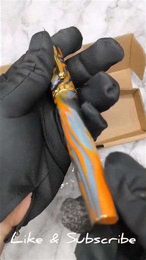 Unboxing: MAGNA CARTA Mag 600 Fountain Pen - Sunset. Like & Subscribe.