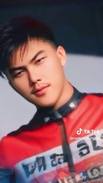 How to Fake Tan Your Face Like a Pro