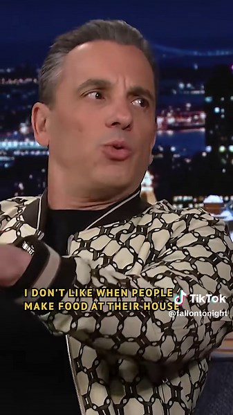 Sebastian Maniscalco's Thanksgiving Food Rules