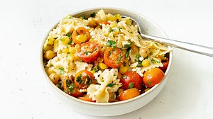 Easy Bow Tie Pasta Salad Recipe - Mashed