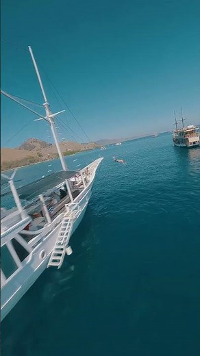 Welcome to Komodo National Park, the place of wonders and Adventure !