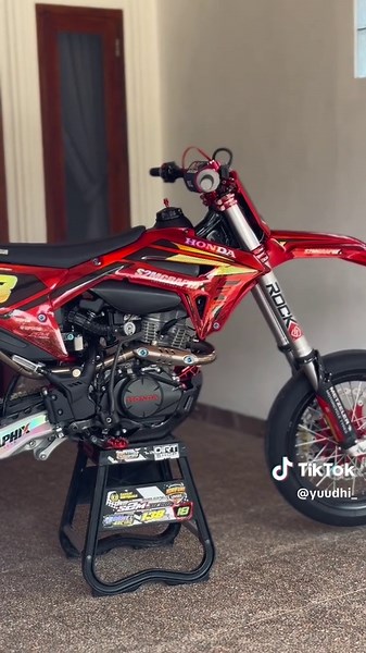 Illuminated Decals for Supermoto Bikes