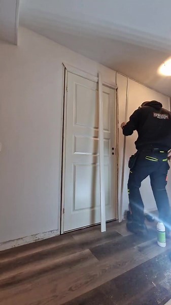 Byt dörrblad och foder för bättre hemkänsla