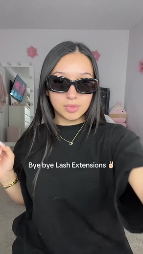 Bye Bye Lash Extensions: Removing Lash Extensions Safely
