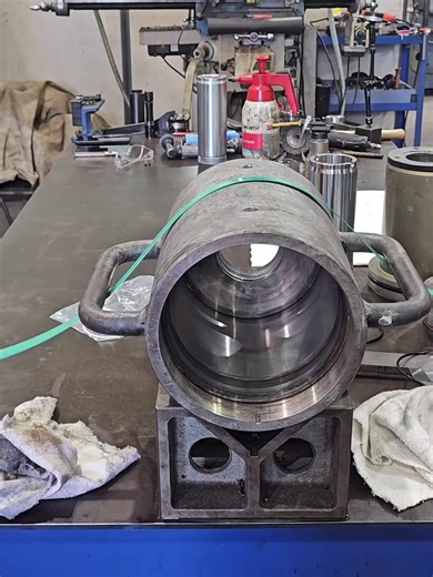 Full Rebuild of 150 Ton Hydraulic Jacking Cylinder - Part 10