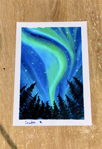 Captivating Northern Lights: A Crayon Art Experience