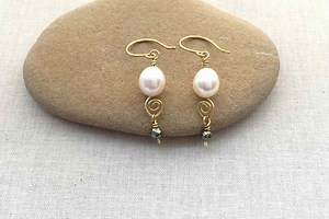 6 Easy Beaded Earrings You Can Make Now