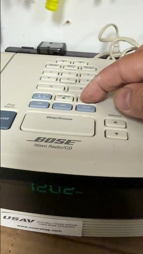 How to adjust the display brightness - Bose Wave Radio AWRC-1P AWRC-1G