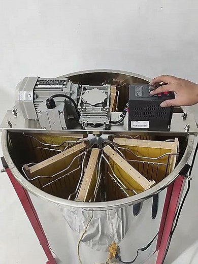 Maximize Honey Harvesting Efficiency with Zorue's 8-Frame Electric Honey Extractor!