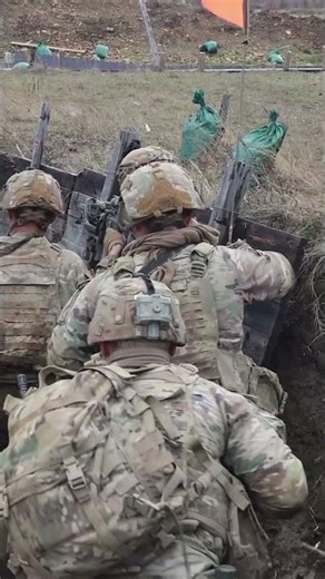 US Army’s Most Intense Platoon Live-Fire Action! #usarmy #training #shooting