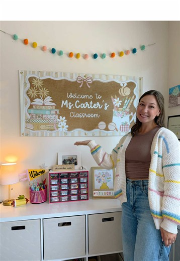 Miss Honey Classroom Banner Setup — Quick Classroom Reveal