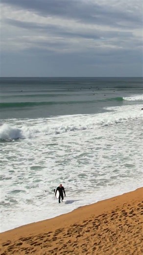 Surfing Bells Beach, Victoria