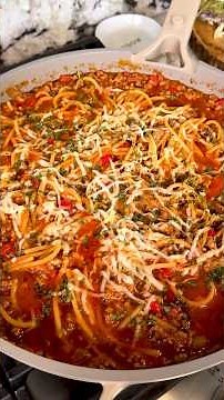 One Pan High Protein Spaghetti | Easy Pasta Dinner Recipe #shorts