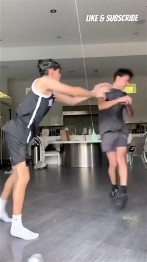 LUCAS AND MARCUS TIKTOK CHALLENGING🤣🔥